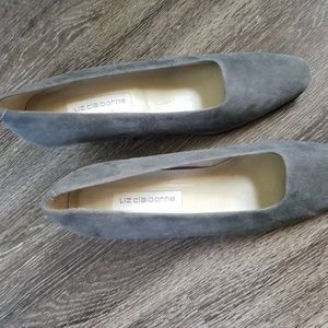 Liz Claiborne Grey Suede Low Heels Size 9 1/2 M
